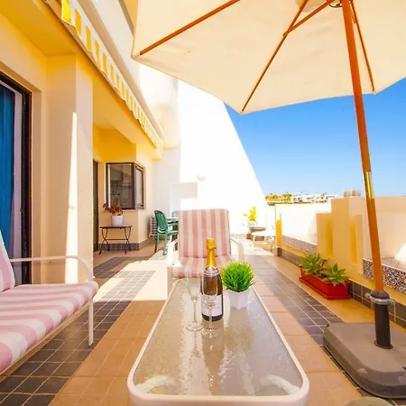 A08 - Magnolia Sea View Apartment Lagos Extérieur photo